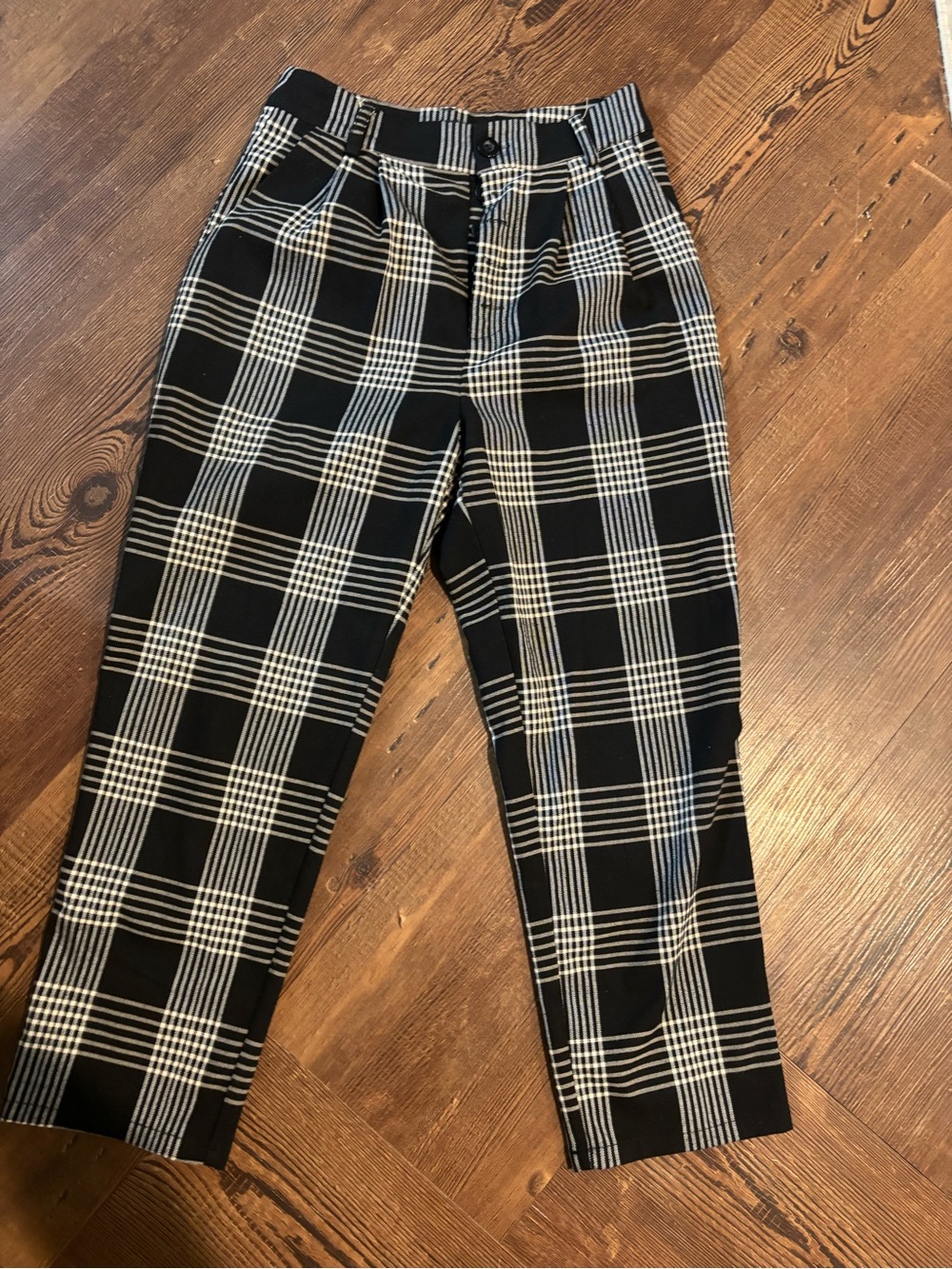 Forever 21 Black & White Plaid High-Rise Chinos